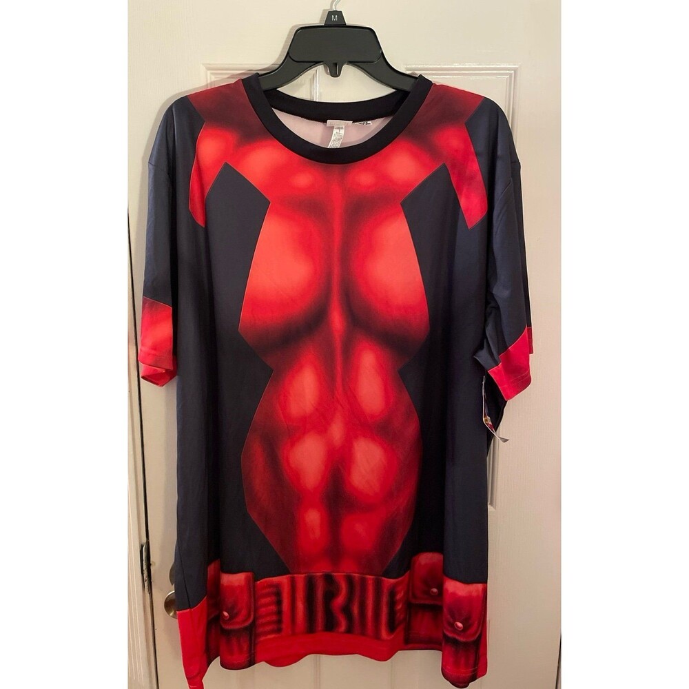 Men’s Marvel Deadpool short Sleeve shirt NWT XXL